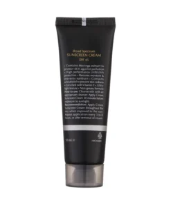 کرم ضد آفتاب بیرنگ سینره SPF45 مناسب آقایان 9 Cinere Men Invisible SPF45 Sunscreen Cream 3