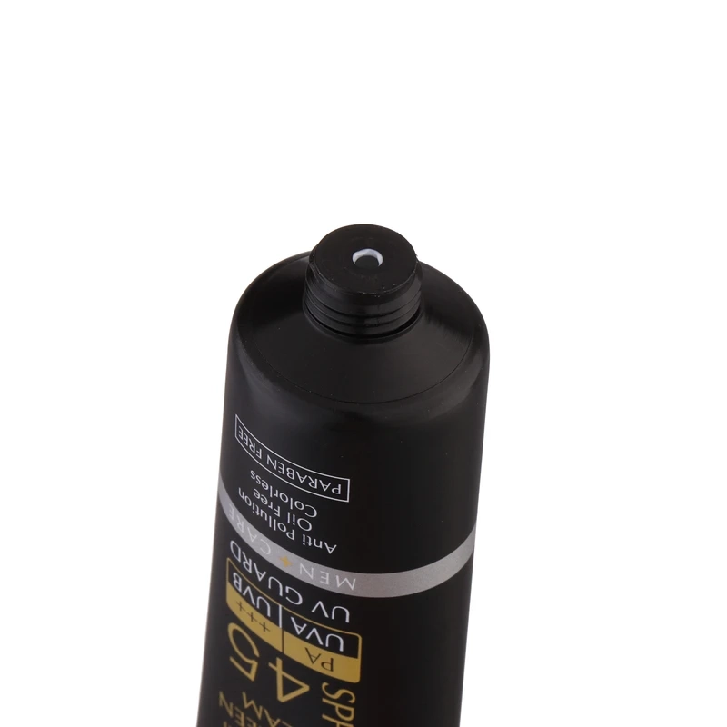 کرم ضد آفتاب بیرنگ سینره SPF45 مناسب آقایان 7 کرم ضد آفتاب بیرنگ سینره SPF45 مناسب آقایان - Image 7