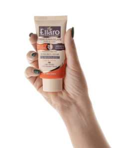کرم ضد آفتاب کرم پودری بژ روشن الارو SPF25 مناسب انواع پوست 9 Ellaro Light Beige Foundation Effect SPF25 Sunscreen Cream 5