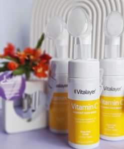 فوم شستشوی صورت ویتالیر مدل Vitamin C مناسب انواع پوست 7 vitalayer vitamin c foaming face wash 4